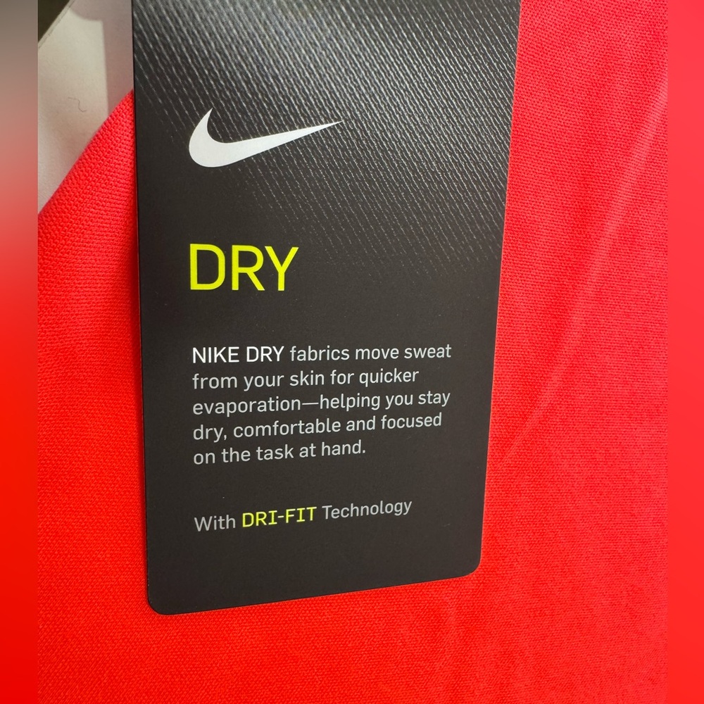 NWT Nike Boy Tee Size 7 - Picture 6 of 7